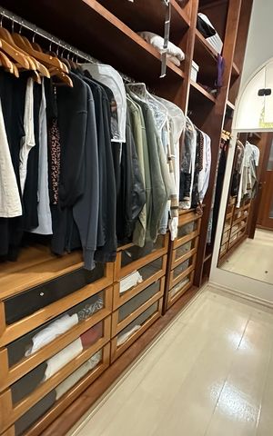 Casa à venda com 700m², 4 quartos e 4 vagasCloset da suíte 2