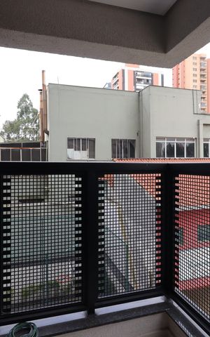 Apartamento à venda com 87m², 2 quartos e 2 vagasVaranda do Quarto