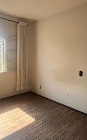 Casa à venda com 170m², 3 quartos e 3 vagas Casa à venda com 170m², 3 quartos e 3 vagasSuíte