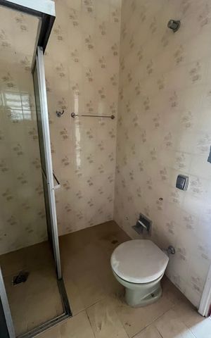 Casa à venda com 170m², 3 quartos e 3 vagas Casa à venda com 170m², 3 quartos e 3 vagasBanheiro da Suíte