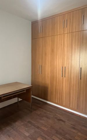 Casa à venda com 170m², 3 quartos e 3 vagas Casa à venda com 170m², 3 quartos e 3 vagasQuarto 1