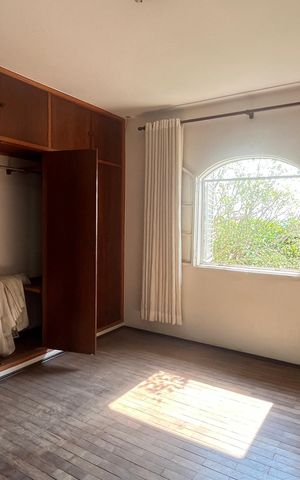 Casa à venda com 170m², 3 quartos e 3 vagas Casa à venda com 170m², 3 quartos e 3 vagasSuíte
