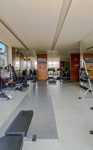 Apartamento à venda com 84m², 3 quartos e 2 vagasCondomínio - Academia 
