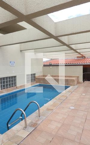 Apartamento à venda com 232m², 4 quartos e 2 vagasÁrea comum - Piscina