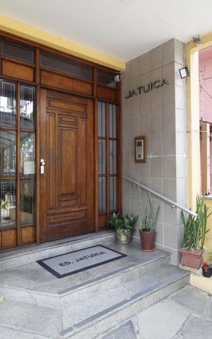 Apartamento à venda com 87m², 3 quartos e 1 vagaFachada do bloco
