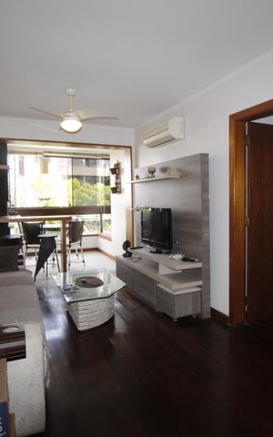 Apartamento à venda com 87m², 3 quartos e 1 vagaSala