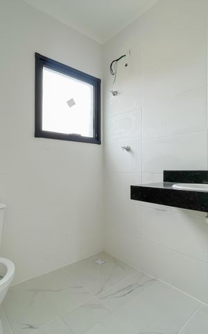 Casa de condomínio à venda com 67m², 2 quartos e 2 vagas Casa de condomínio à venda com 67m², 2 quartos e 2 vagasBanheiro da Suíte 1