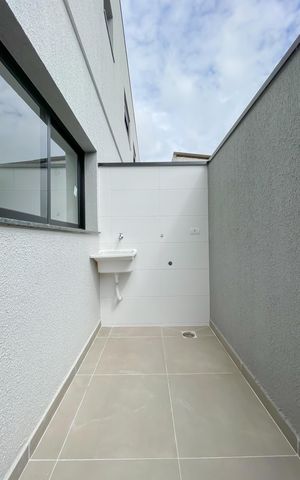 Casa de condomínio à venda com 68m², 2 quartos e 2 vagas Casa de condomínio à venda com 68m², 2 quartos e 2 vagasVaranda Gourmet