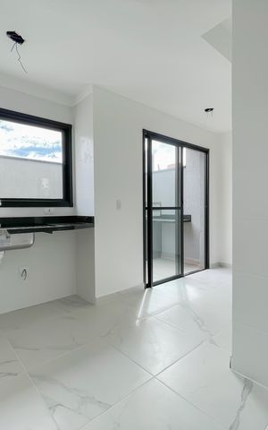 Casa de condomínio à venda com 68m², 2 quartos e 2 vagas Casa de condomínio à venda com 68m², 2 quartos e 2 vagasCozinha