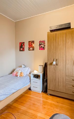 Casa à venda com 160m², 4 quartos e sem vaga Casa à venda com 160m², 4 quartos e sem vagaQuarto 1