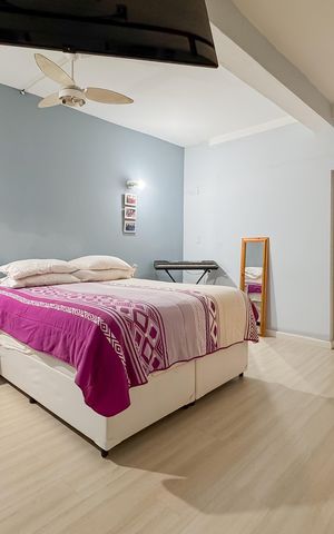 Casa à venda com 160m², 4 quartos e sem vaga Casa à venda com 160m², 4 quartos e sem vagaQuarto 3
