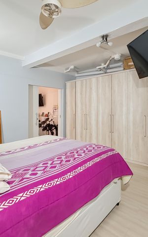 Casa à venda com 160m², 4 quartos e sem vaga Casa à venda com 160m², 4 quartos e sem vagaQuarto 3
