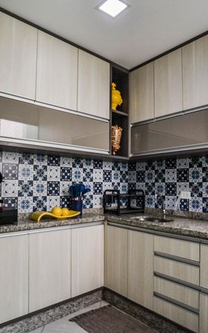 Casa à venda com 161m², 3 quartos e 3 vagas Casa à venda com 161m², 3 quartos e 3 vagasCozinha