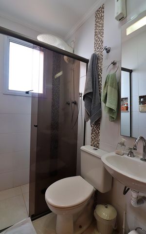 Apartamento à venda com 84m², 3 quartos e 2 vagasBanheiro da Suíte