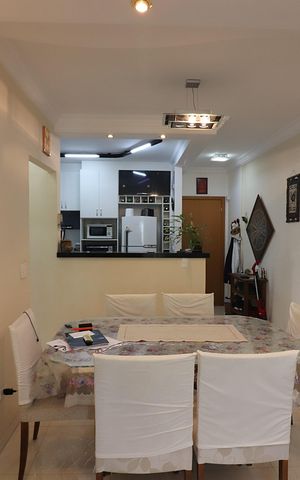 Apartamento à venda com 84m², 3 quartos e 2 vagasSala