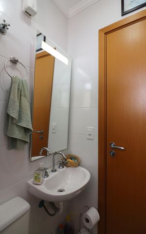 Apartamento à venda com 84m², 3 quartos e 2 vagasBanheiro da Suíte