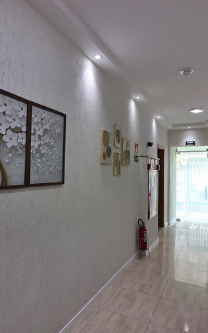 Apartamento à venda com 84m², 3 quartos e 2 vagasHall social