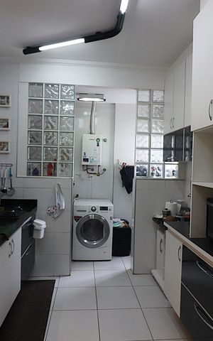 Apartamento à venda com 84m², 3 quartos e 2 vagasCozinha e Área de Serviço