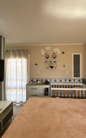 Casa à venda com 120m², 5 quartos e 2 vagas Casa à venda com 120m², 5 quartos e 2 vagasSuíte