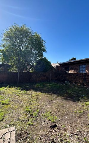 Casa à venda com 120m², 5 quartos e 2 vagas Casa à venda com 120m², 5 quartos e 2 vagasÁrea comum
