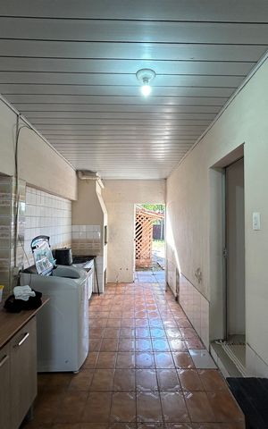 Casa à venda com 120m², 5 quartos e 2 vagas Casa à venda com 120m², 5 quartos e 2 vagasÁrea de Serviço