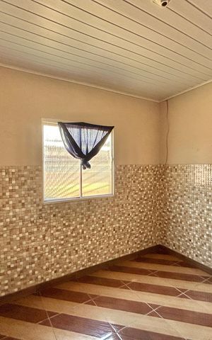 Casa à venda com 120m², 5 quartos e 2 vagas Casa à venda com 120m², 5 quartos e 2 vagasQuarto