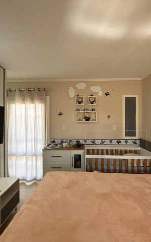 Casa à venda com 120m², 5 quartos e 2 vagas Casa à venda com 120m², 5 quartos e 2 vagasSuíte