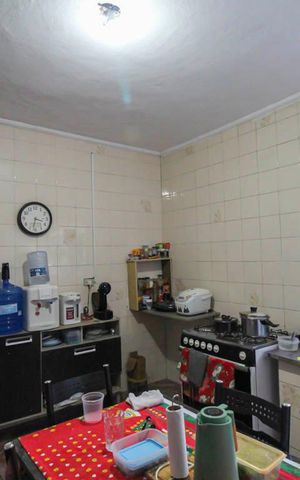 Casa à venda com 120m², 5 quartos e 4 vagas Casa à venda com 120m², 5 quartos e 4 vagasCozinha