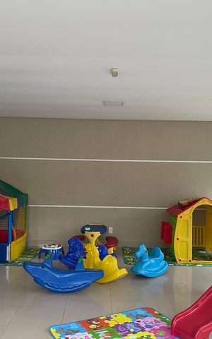 Apartamento para alugar com 43m², 2 quartos e 1 vaga Apartamento para alugar com 43m², 2 quartos e 1 vagaÁrea Comum - Playground