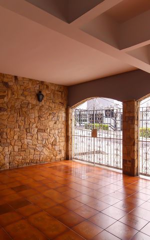 Casa para alugar com 257m², 3 quartos e 2 vagas Casa para alugar com 257m², 3 quartos e 2 vagasGaragem