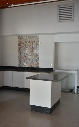 Apartamento à venda com 160m², 3 quartos e 2 vagasCobertura