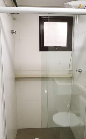 Studio à venda com 30m², 0 quarto e 1 vaga Studio à venda com 30m², 0 quarto e 1 vagaBanheiro