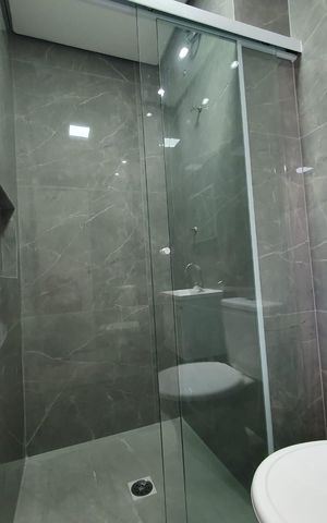 Apartamento à venda com 60m², 2 quartos e sem vaga Apartamento à venda com 60m², 2 quartos e sem vagaBanheiro