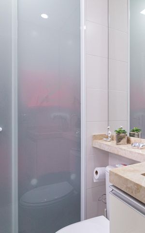 Apartamento à venda com 193m², 3 quartos e 2 vagas Apartamento à venda com 193m², 3 quartos e 2 vagasBanheiro da suíte 1