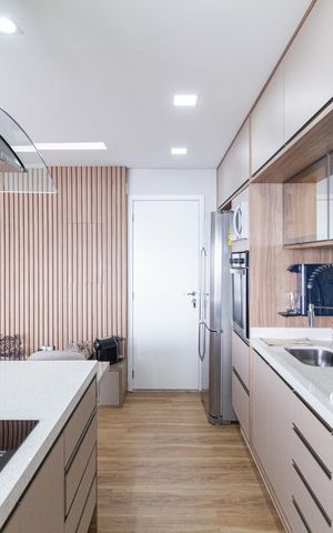 Apartamento à venda com 193m², 3 quartos e 2 vagas Apartamento à venda com 193m², 3 quartos e 2 vagasCozinha