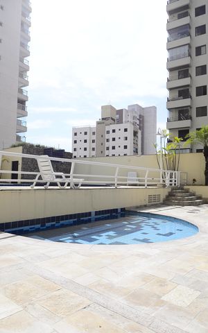 Apartamento à venda com 350m², 4 quartos e 4 vagasPiscina