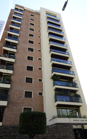 Apartamento à venda com 350m², 4 quartos e 4 vagasFachada
