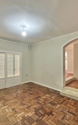 Casa à venda com 200m², 4 quartos e 1 vaga Casa à venda com 200m², 4 quartos e 1 vagaSala 3