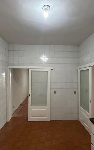 Casa à venda com 200m², 4 quartos e 1 vaga Casa à venda com 200m², 4 quartos e 1 vagaCozinha