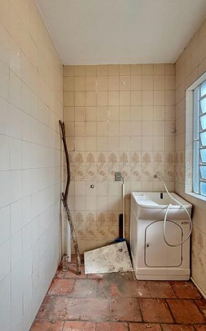 Casa à venda com 200m², 4 quartos e 1 vaga Casa à venda com 200m², 4 quartos e 1 vagaÁrea de Serviço