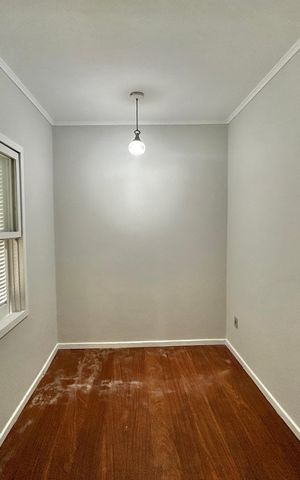 Casa à venda com 200m², 4 quartos e 1 vaga Casa à venda com 200m², 4 quartos e 1 vagaQuarto 2