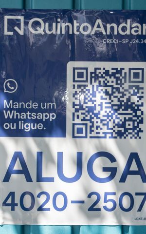 Casa à venda com 200m², 3 quartos e 3 vagasPlaquinha