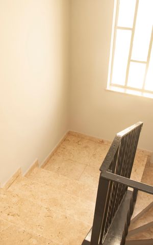 Casa à venda com 200m², 3 quartos e 3 vagasCorredor