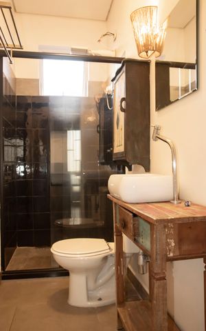 Casa à venda com 200m², 3 quartos e 3 vagasBanheiro da Suíte 3