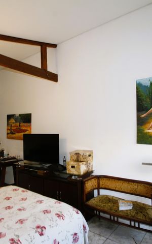 Casa à venda com 350m², 7 quartos e 4 vagasQUARTO 5