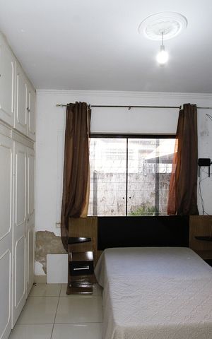 Casa à venda com 350m², 7 quartos e 4 vagasQuarto 2 - Suíte