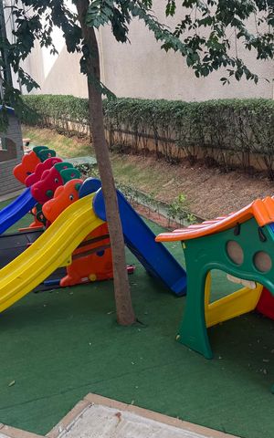 Apartamento para alugar com 77m², 3 quartos e 1 vaga Apartamento para alugar com 77m², 3 quartos e 1 vagaÁrea comum - Playground