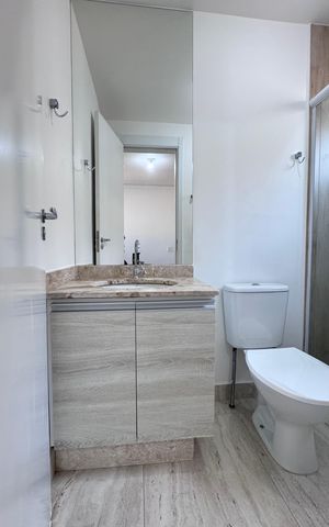 Apartamento para alugar com 77m², 3 quartos e 1 vaga Apartamento para alugar com 77m², 3 quartos e 1 vagaBanheiro da Suíte