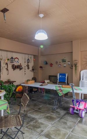 Casa à venda com 281m², 3 quartos e 3 vagasChurrasqueira
