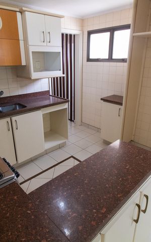 Apartamento à venda com 156m², 3 quartos e 1 vaga Apartamento à venda com 156m², 3 quartos e 1 vagaCozinha